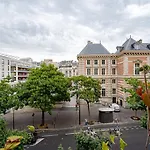 Luminous Appt Close To The Buttes Chaumont Park