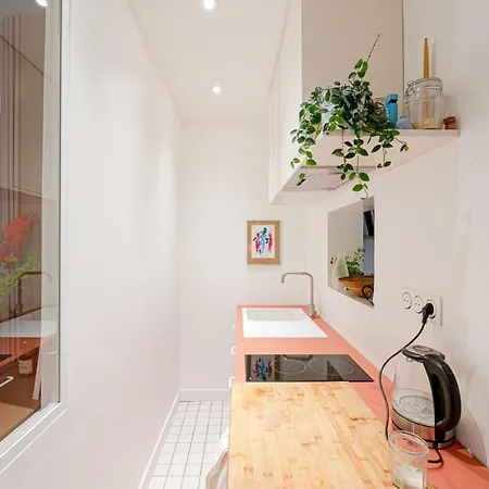 Luminous Appt Close To The Buttes Chaumont Park